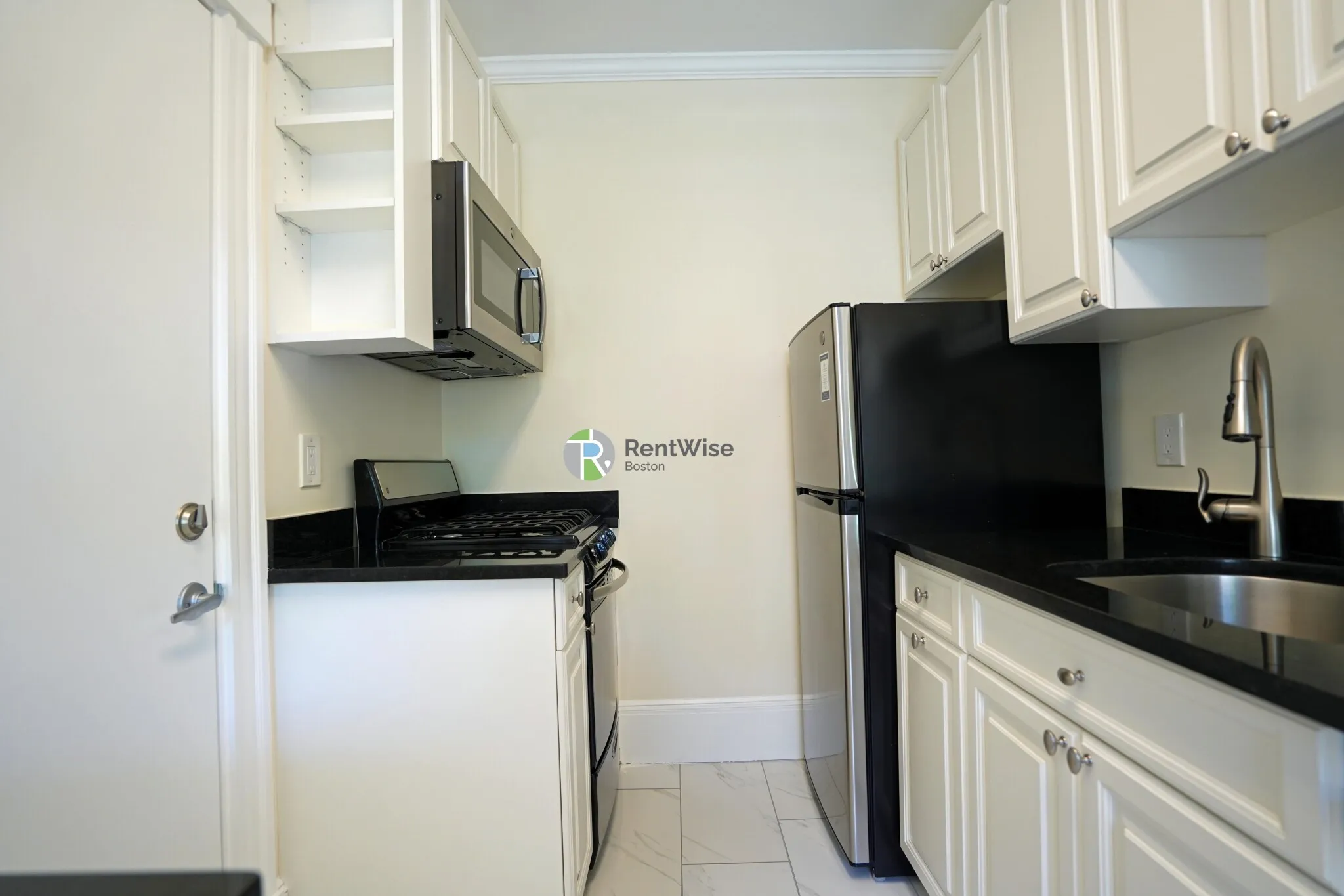 26 Chauncy St, Neighborhood Nine