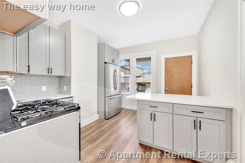 16-16.5 O St, South Boston