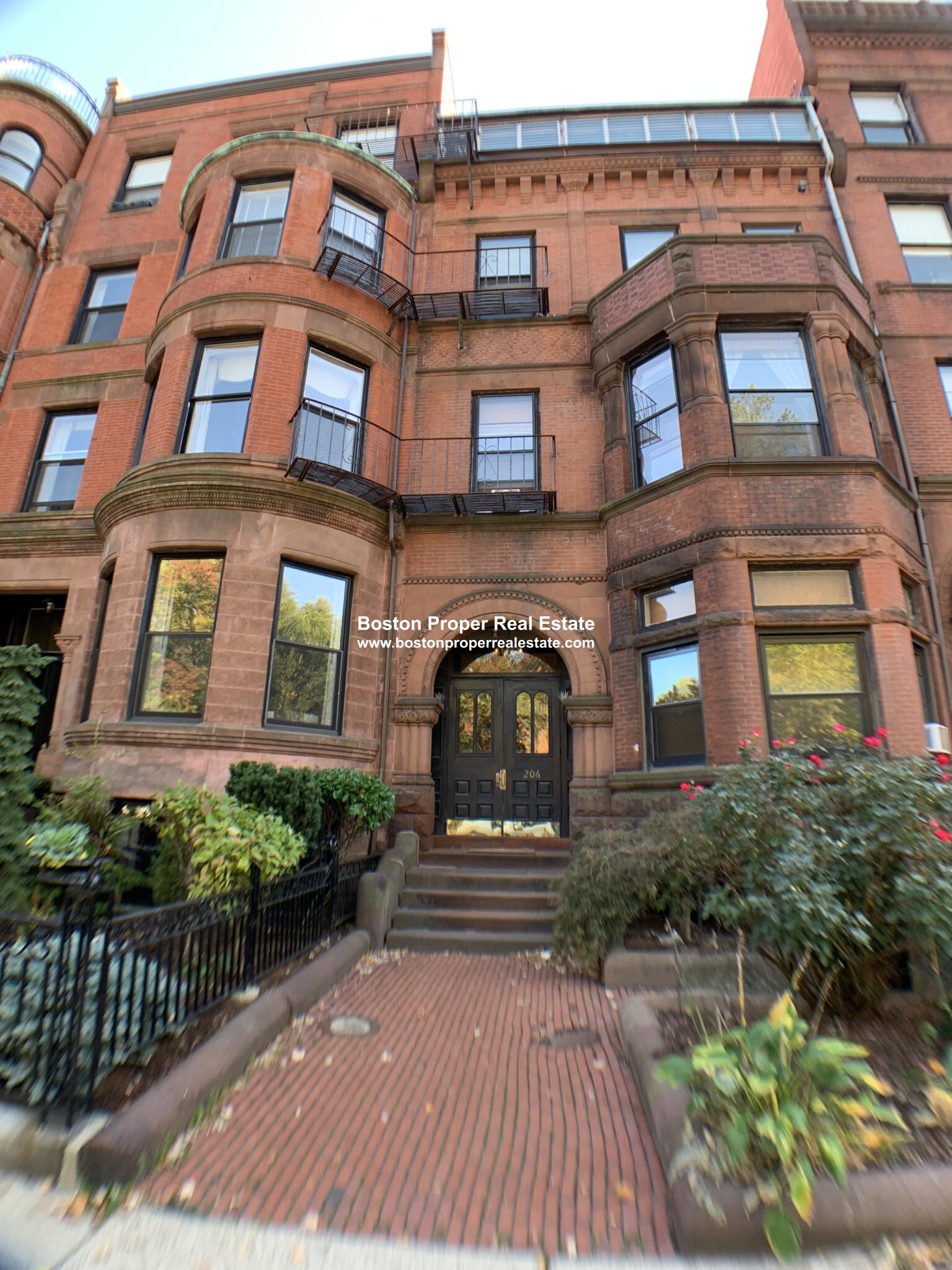 206 Commonwealth Ave, Back Bay