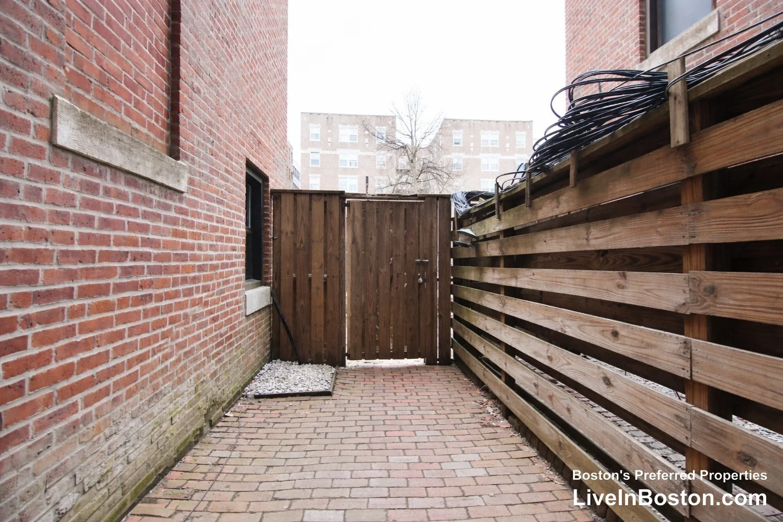 111 Gainsborough St, Fenway
