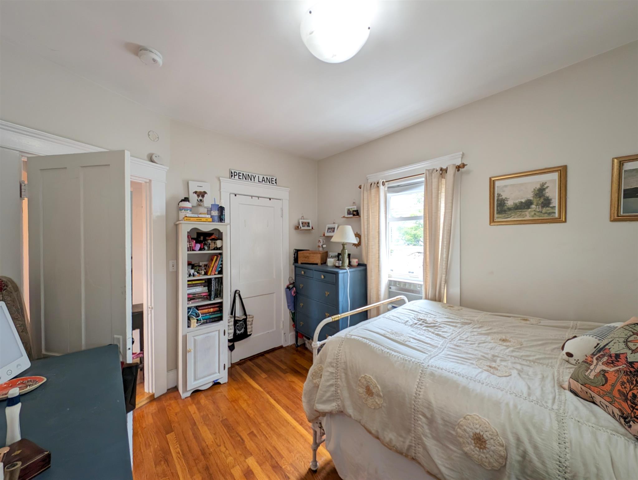 65 Medford St, South Medford