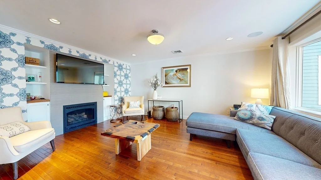 346 Norfolk St, Wellington-Harrington