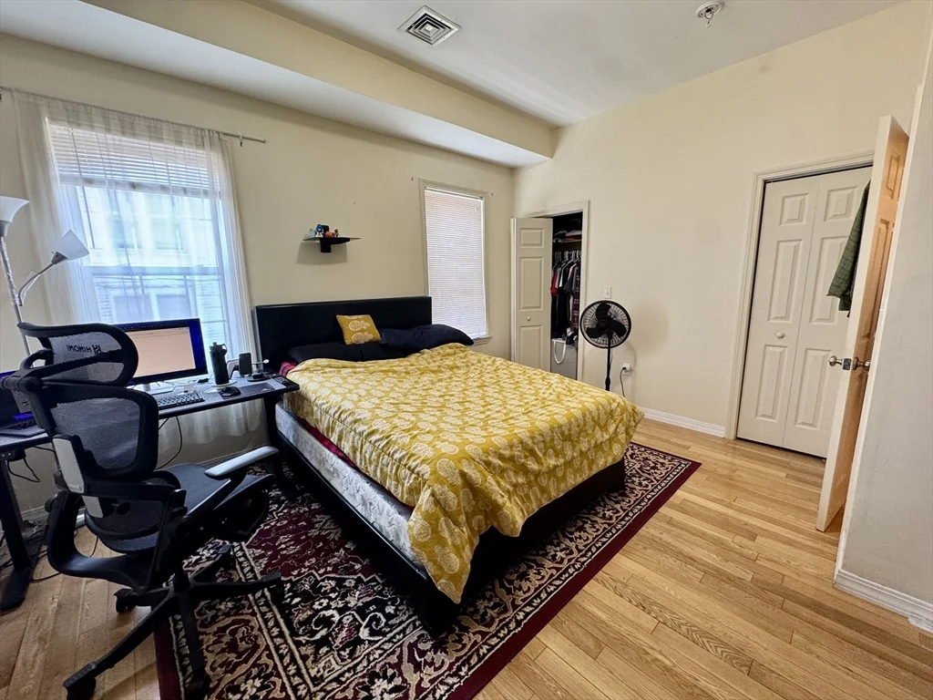 22 Elmore St, Roxbury