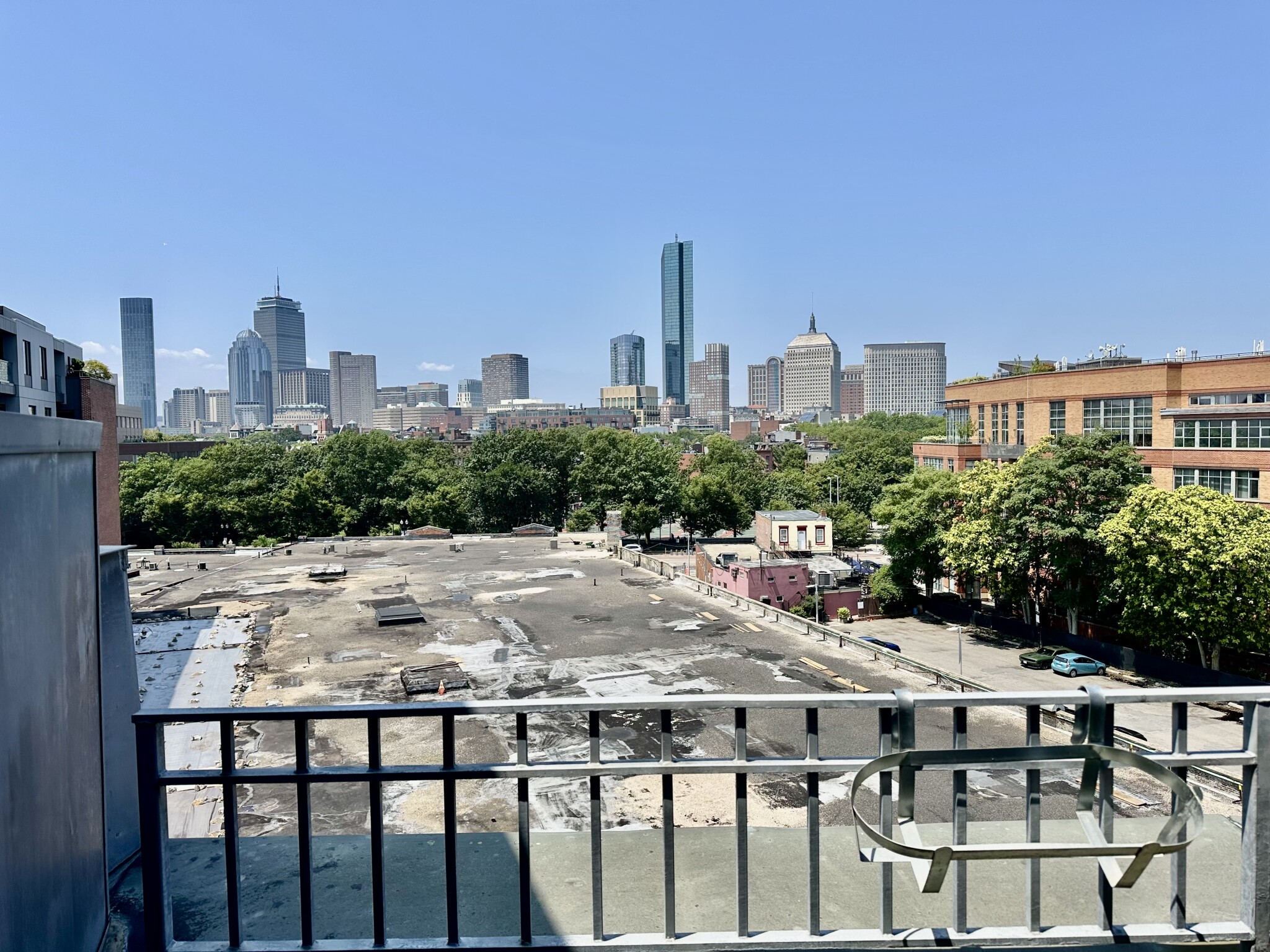 490 Harrison Ave, South End