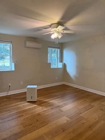 16 Pleasant St, Ayer