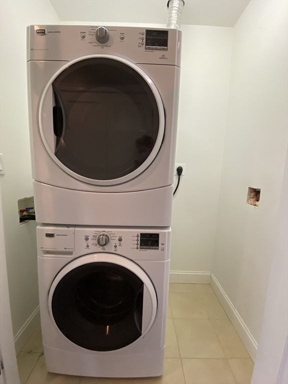 171 Bowen St, South Boston