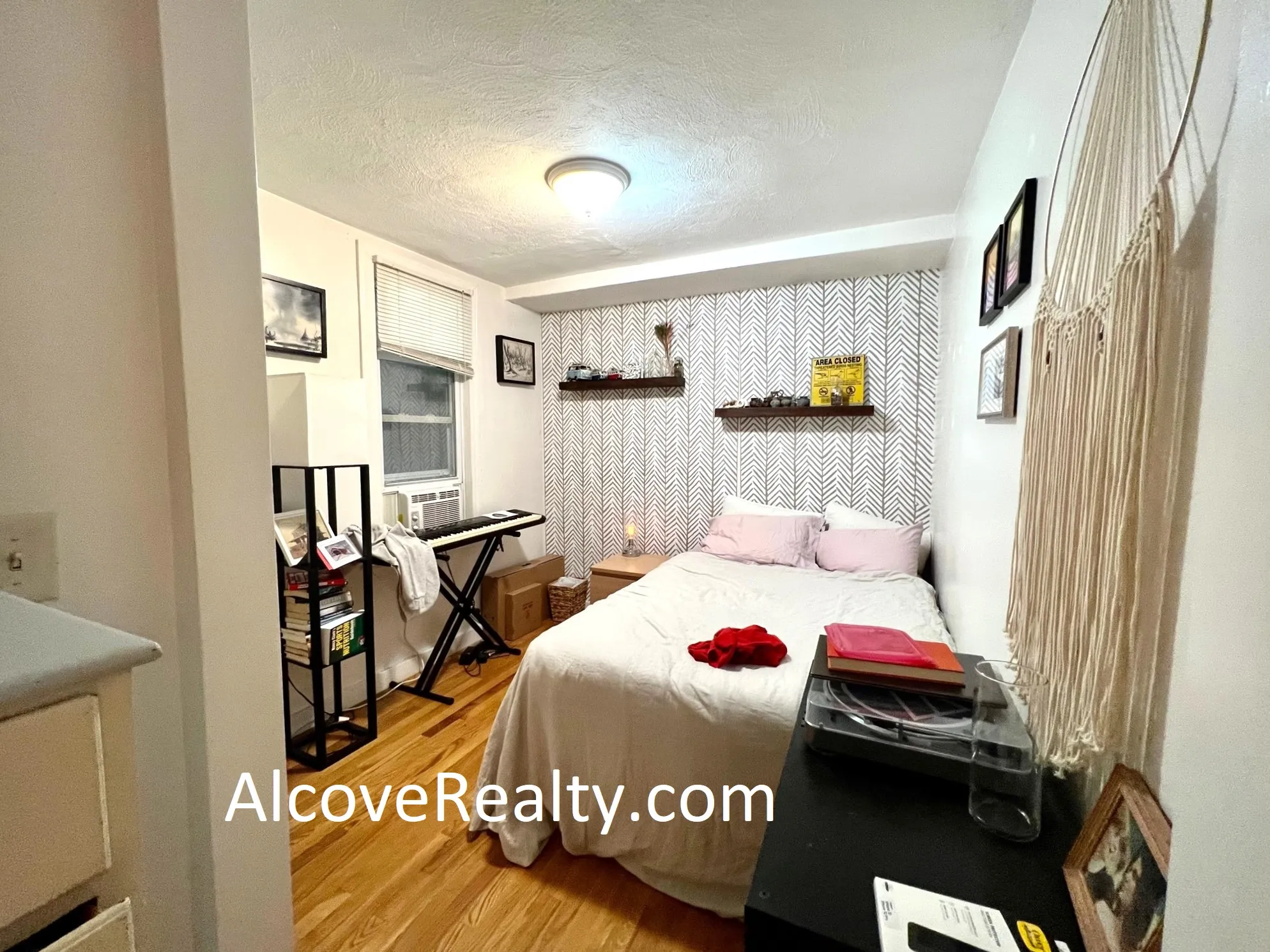 223 Summer St, Porter Square