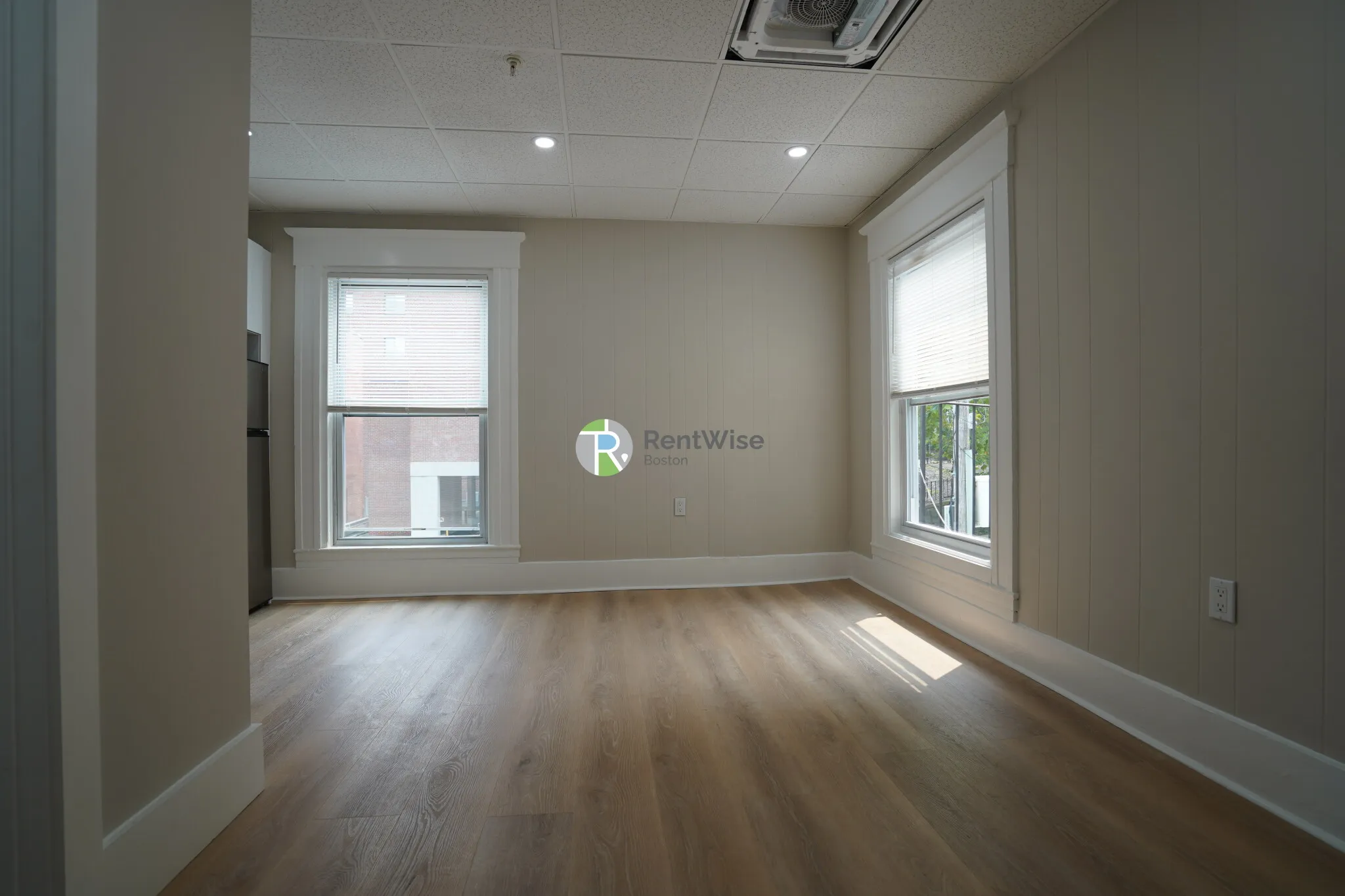 142 Dorchester St, South Boston