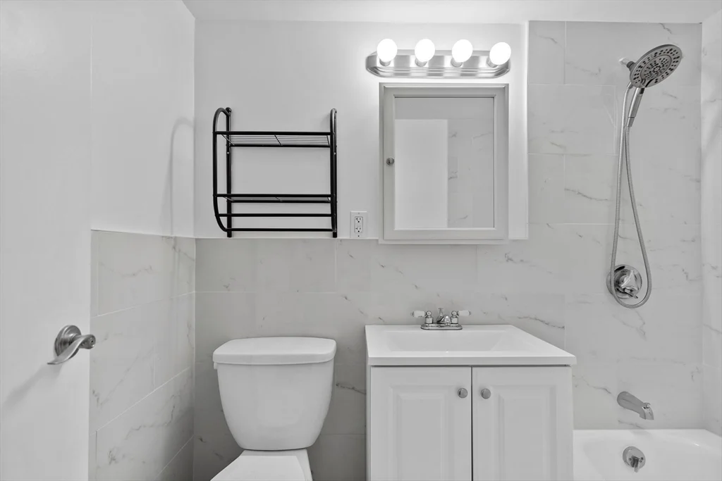 1025 Hancock, Quincy Center