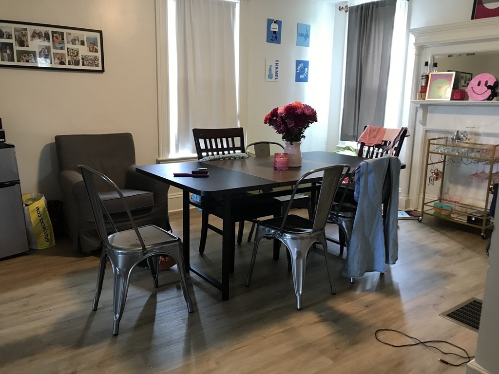 79 Cushing St, South Side