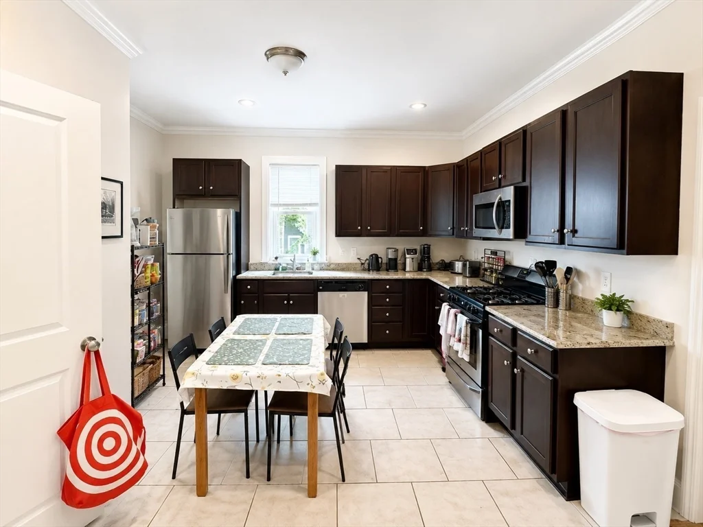 66 Mozart St, Jamaica Plain