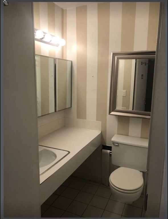 60 Babcock St, North Brookline