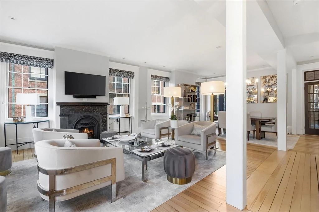 50 River St, Beacon Hill