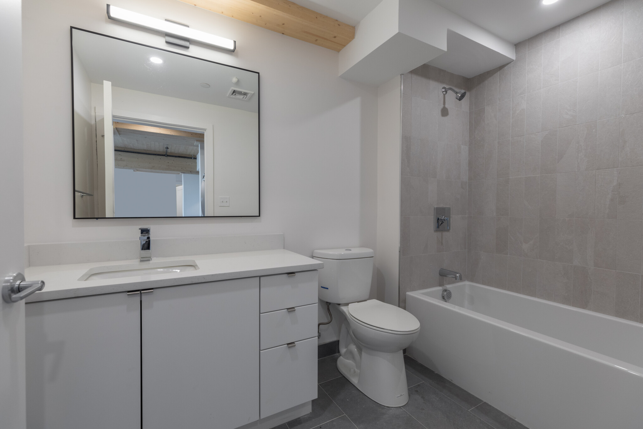 11 East Lenox St, Roxbury