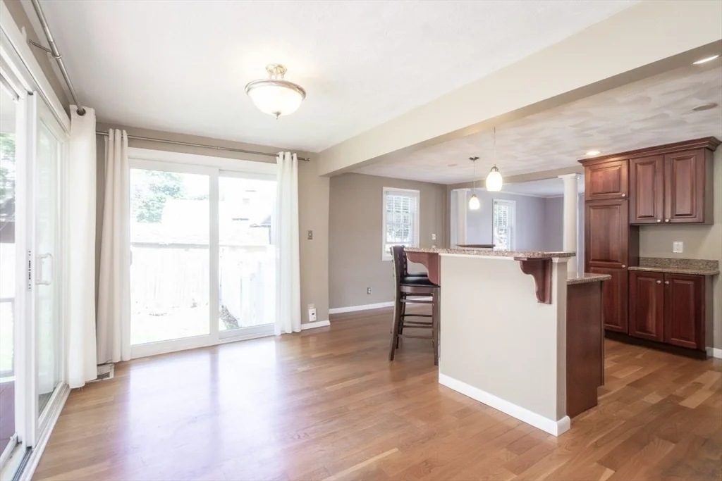 32 Hamilton Rd, Wakefield