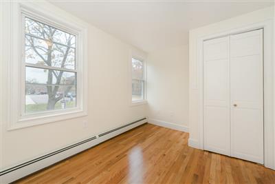 4 School St, Roxbury