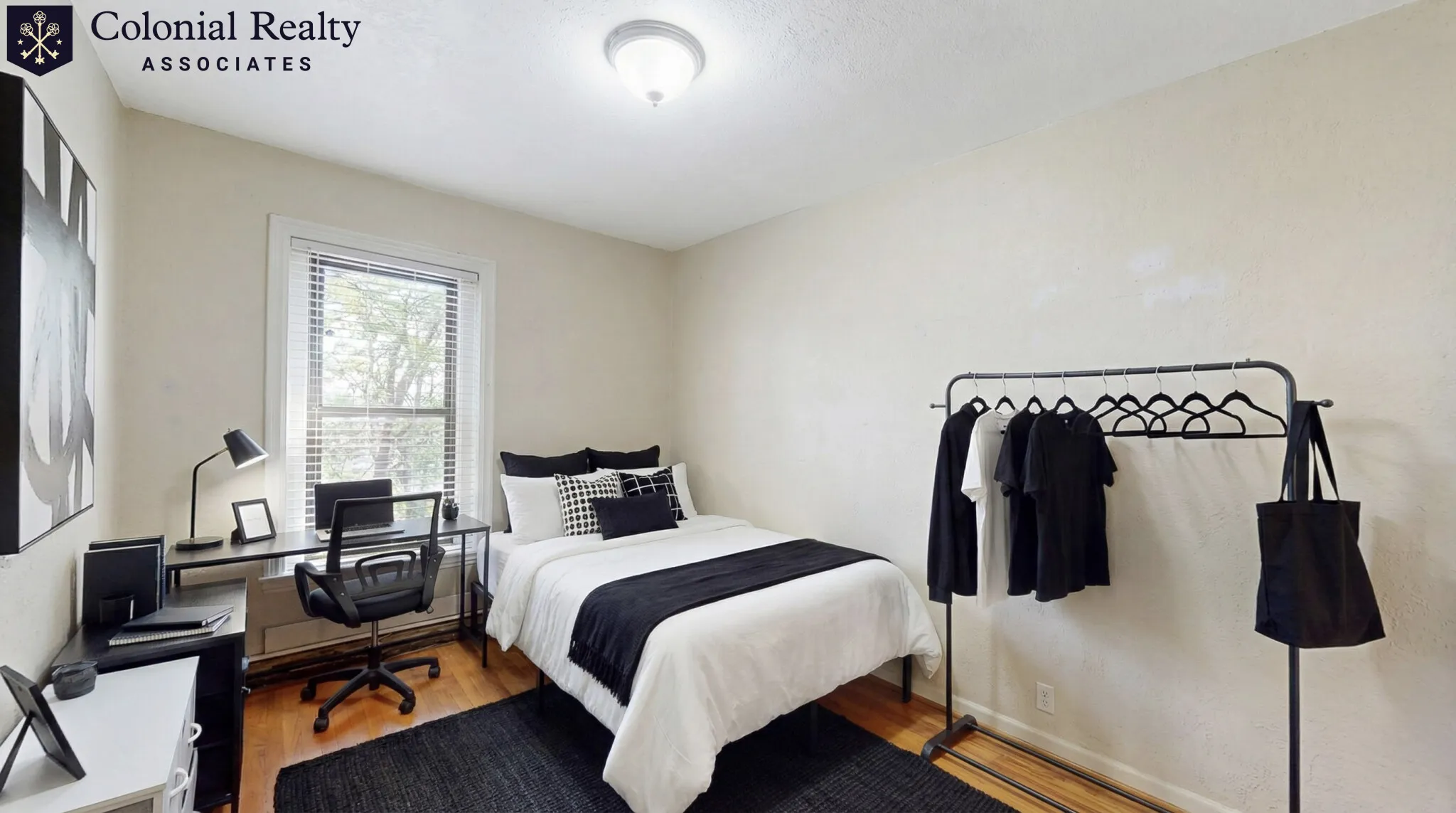 88 Hammond St, Roxbury