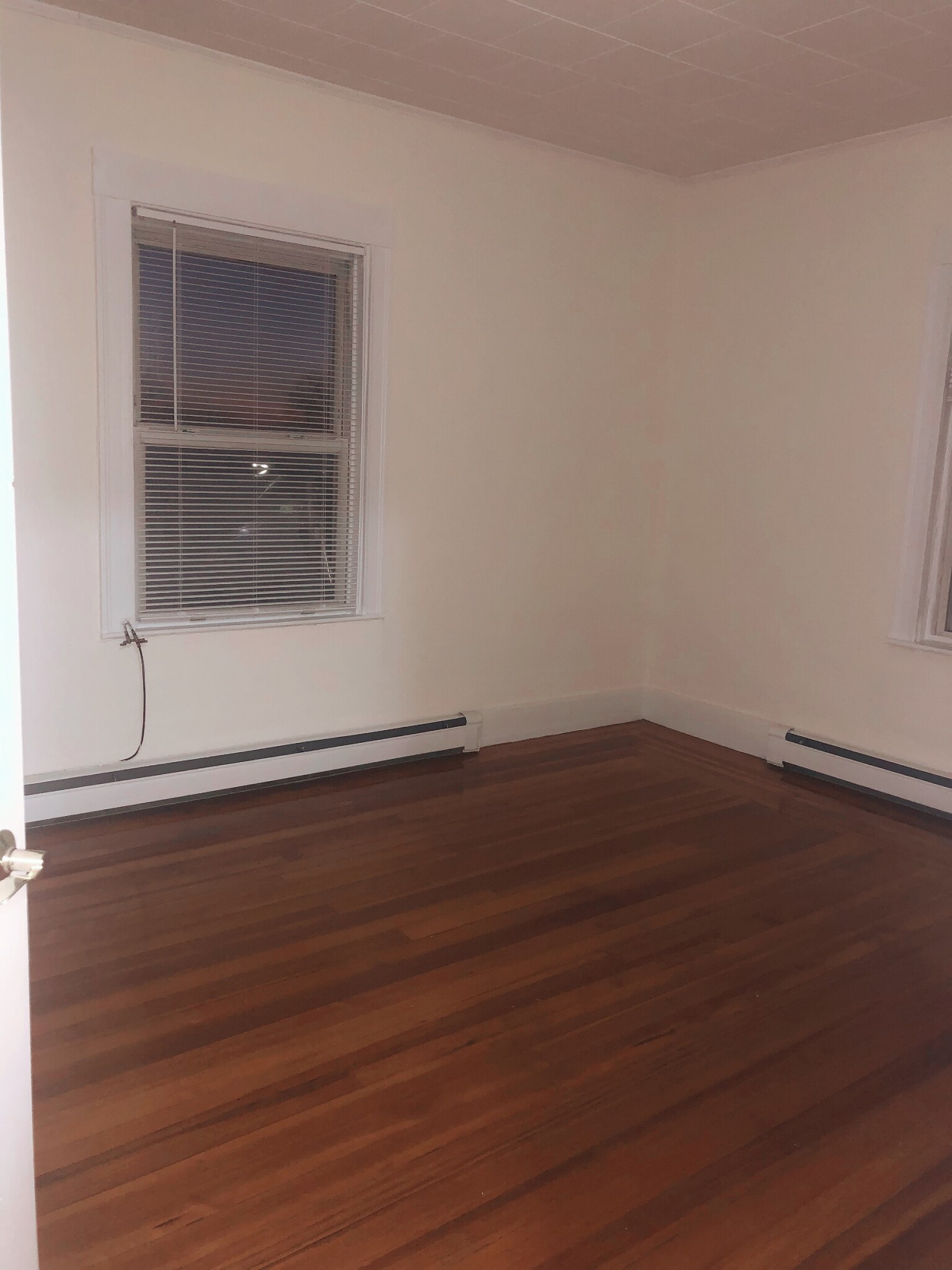 6 Alberta Ter, North Cambridge