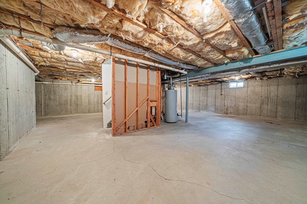 24 Endean Dr, Walpole