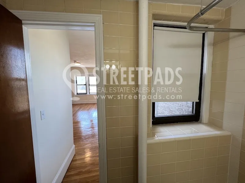 1315 Commonwealth Ave, Allston