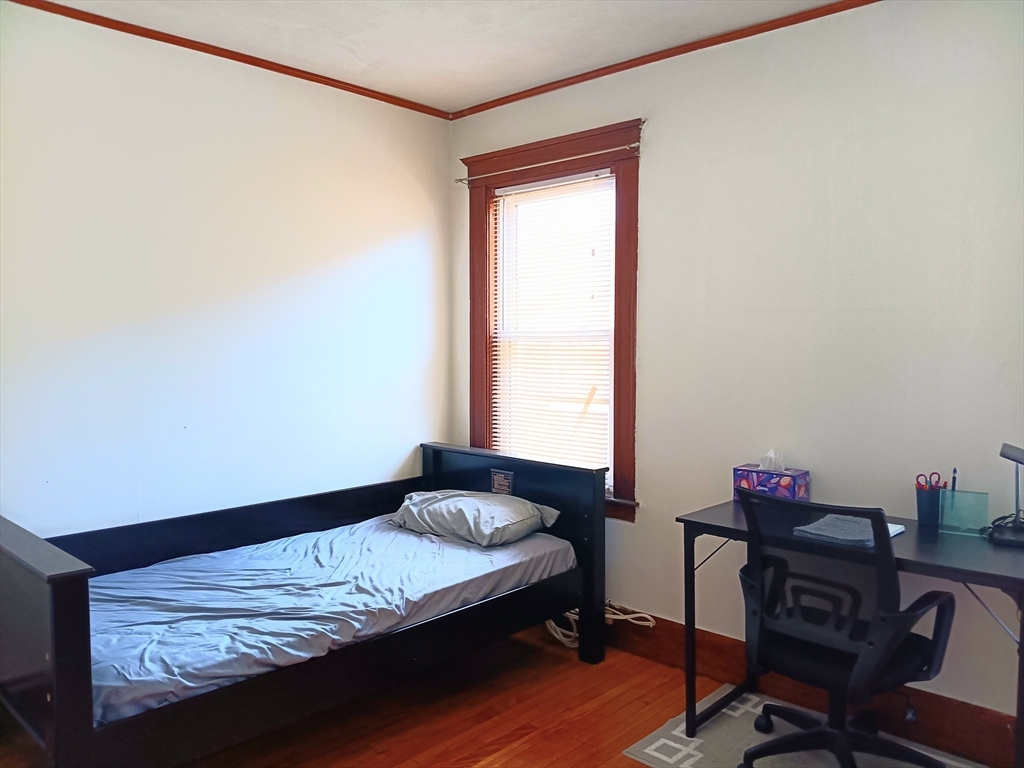 44 Glencoe, Brighton