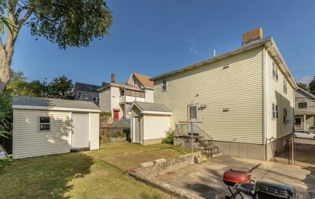 57 Newbury St, Teele Square