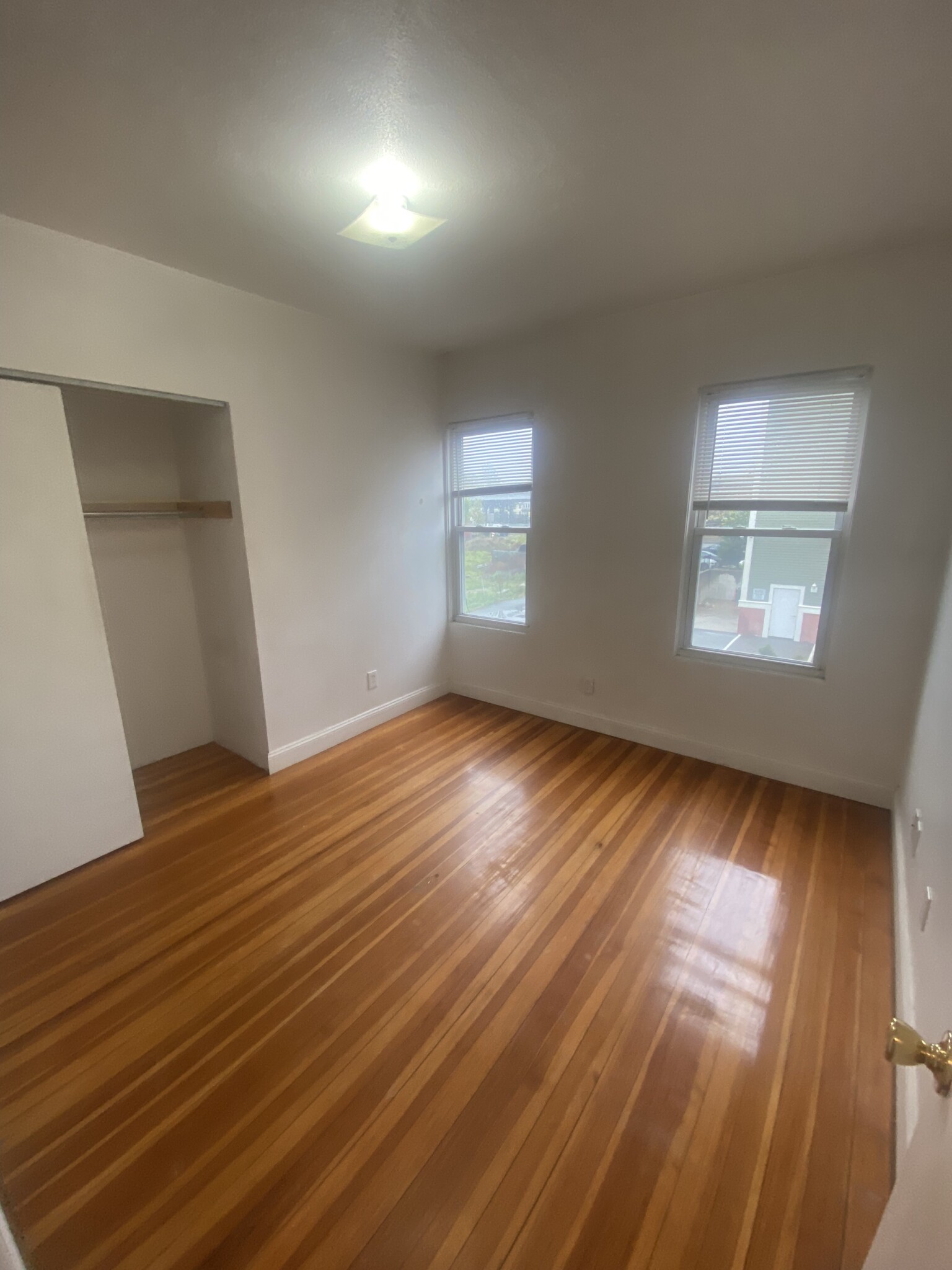 86 Fellsway, Somerville