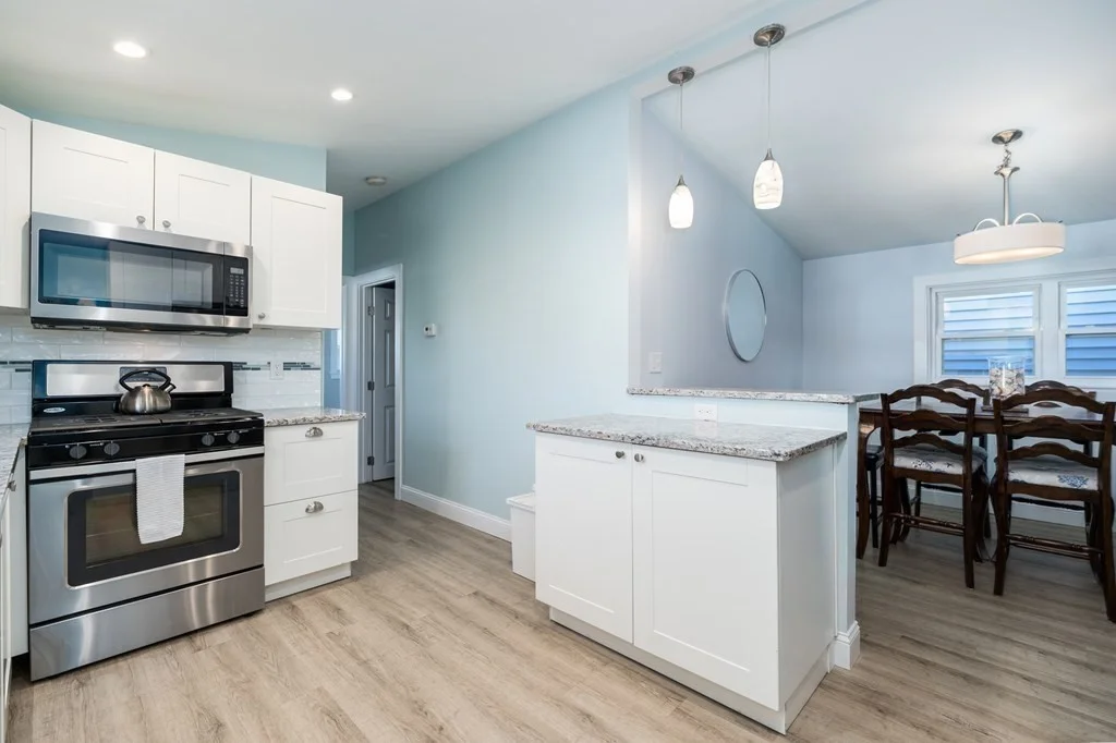 6 Cabo Dr, East Gloucester