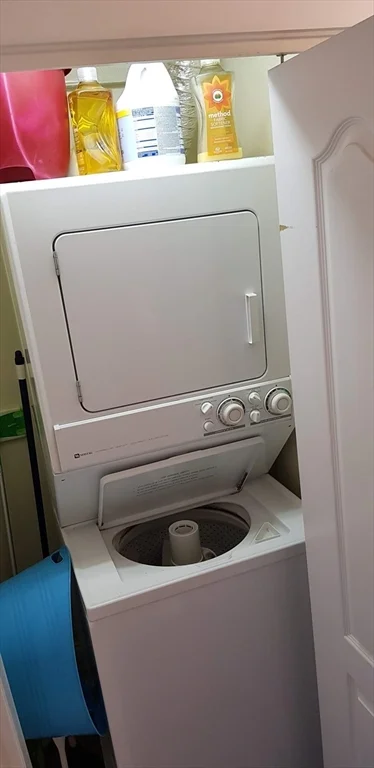 118 Sherman St, Neighborhood Nine