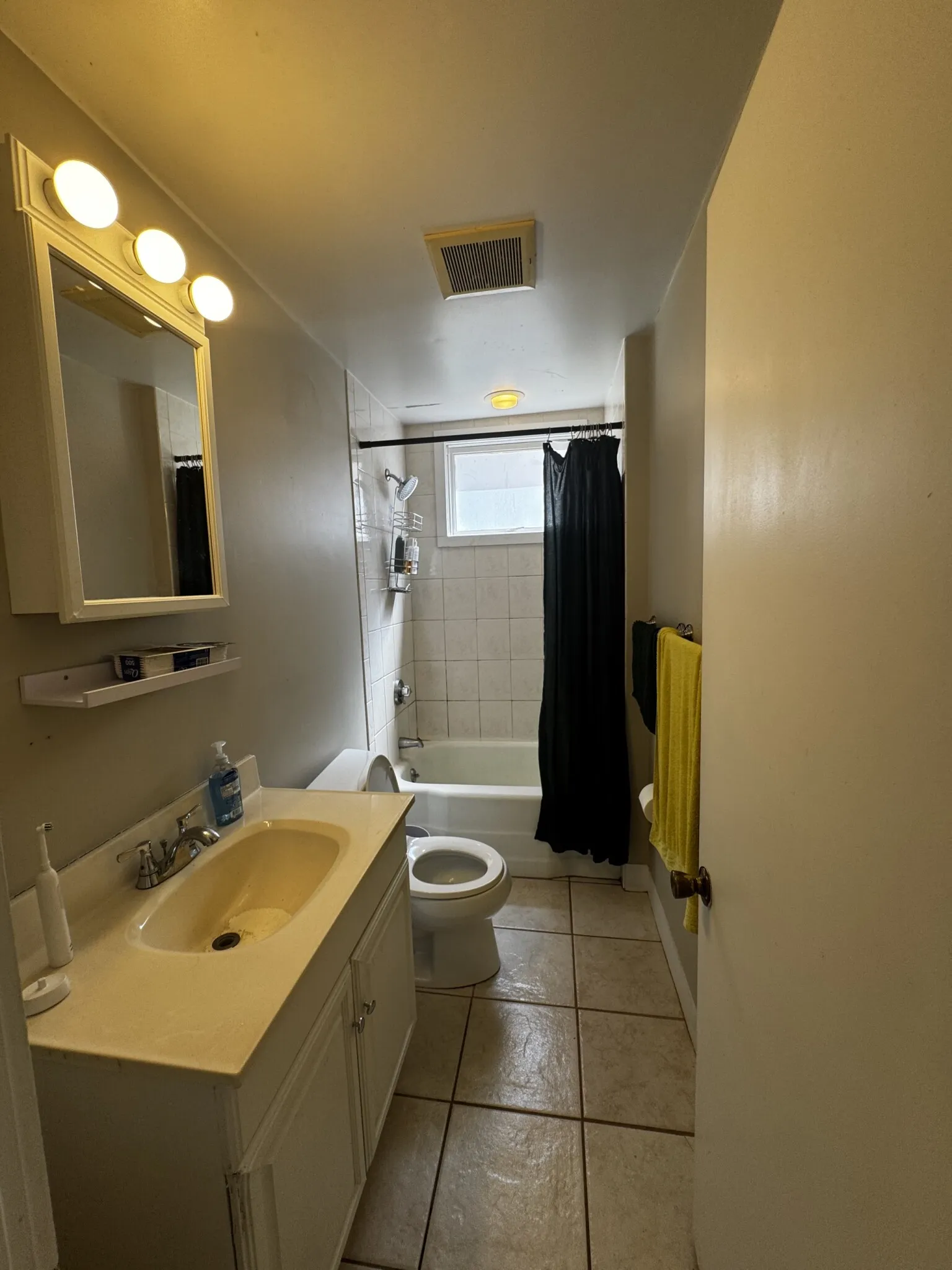 15 Princeton St, South Medford