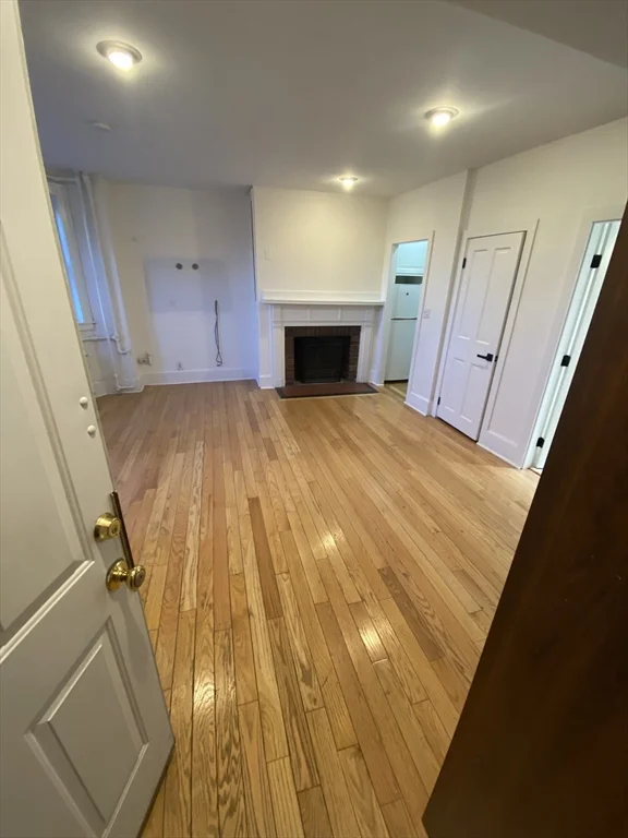 458 Beacon St, Back Bay