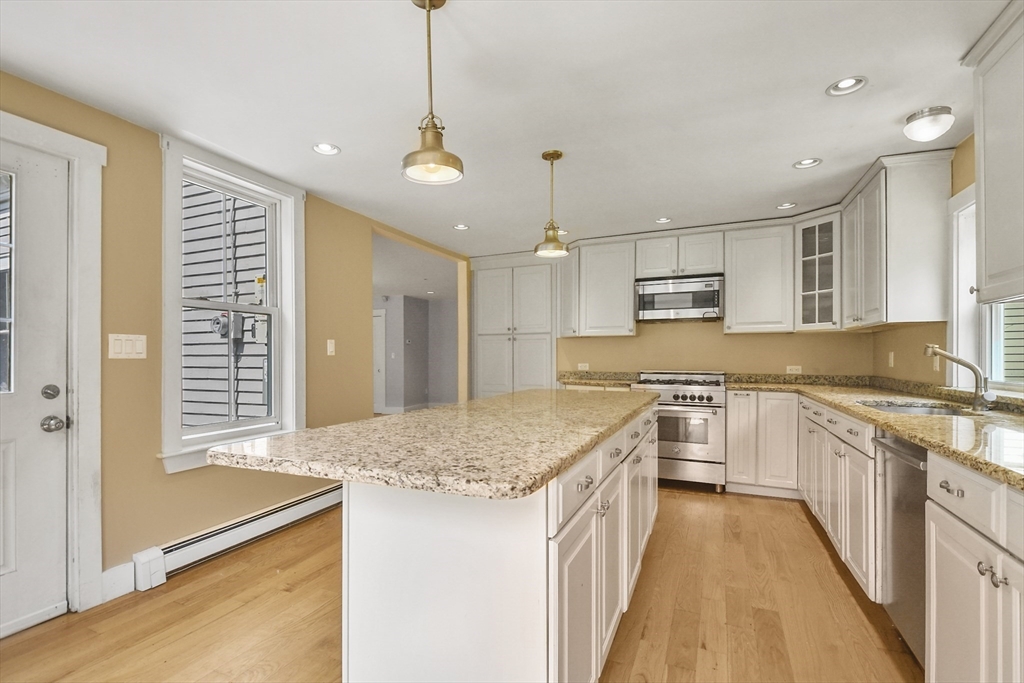 114 Old Oaken Bucket Rd, Norwell