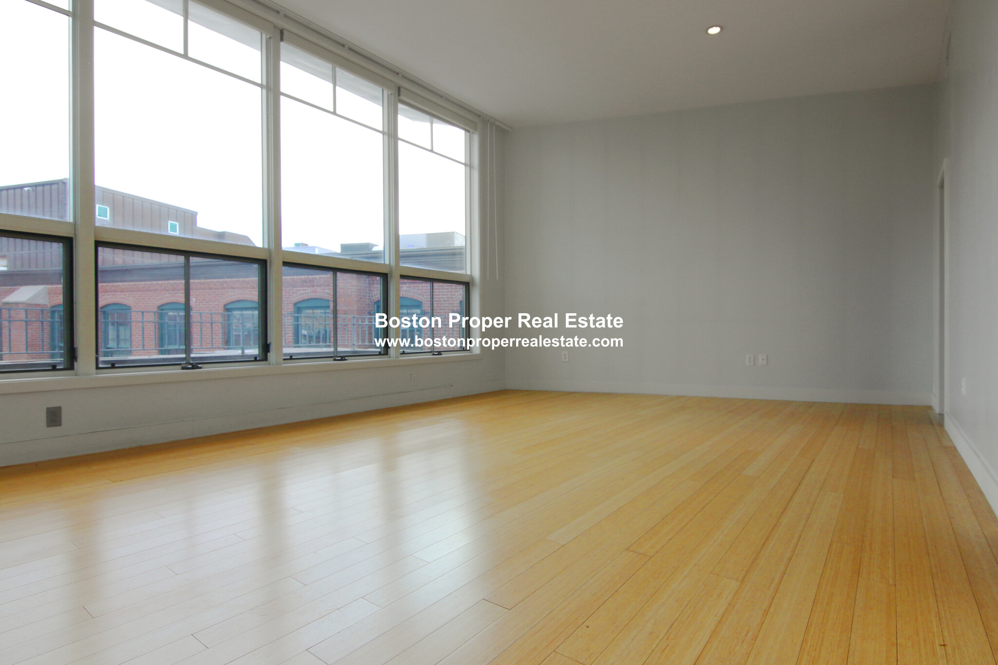 490 Harrison Ave, South End