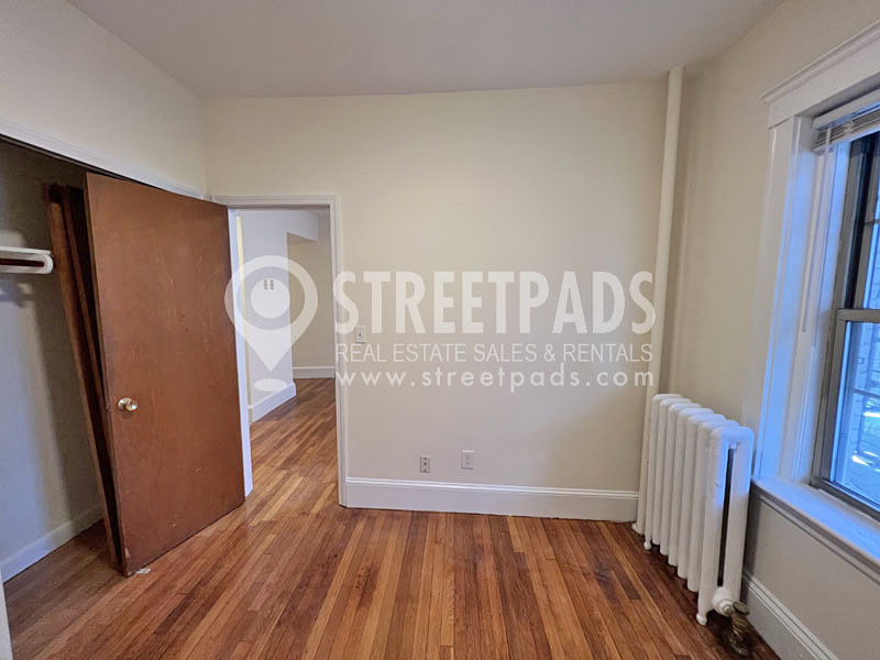 1315 Commonwealth Ave, Allston