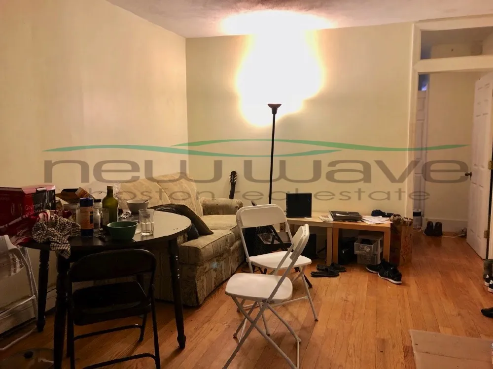 3 Warwick St, South End