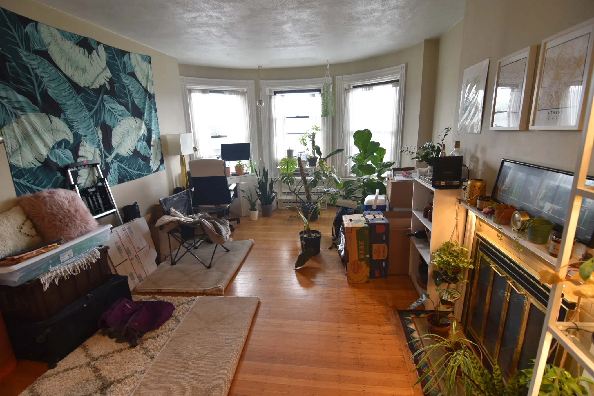 922 Beacon St, Fenway