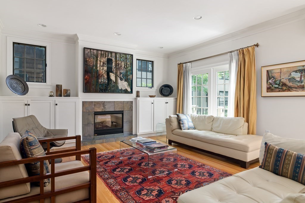 37 Mount Vernon, Neighborhood Nine