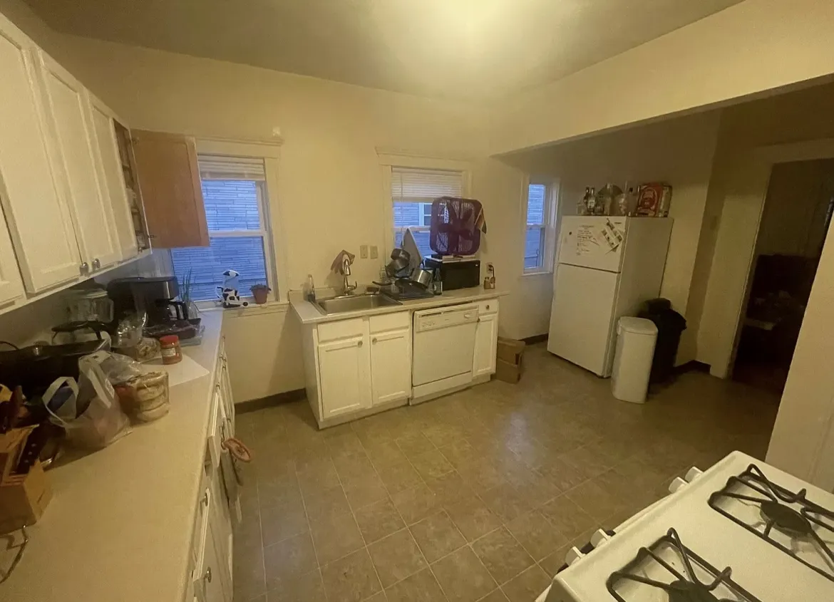 10 Pinkham Rd, West Somerville