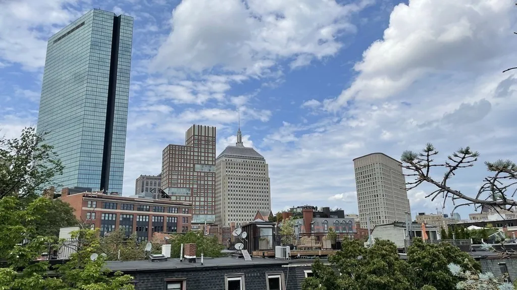 33 Lawrence St, South End