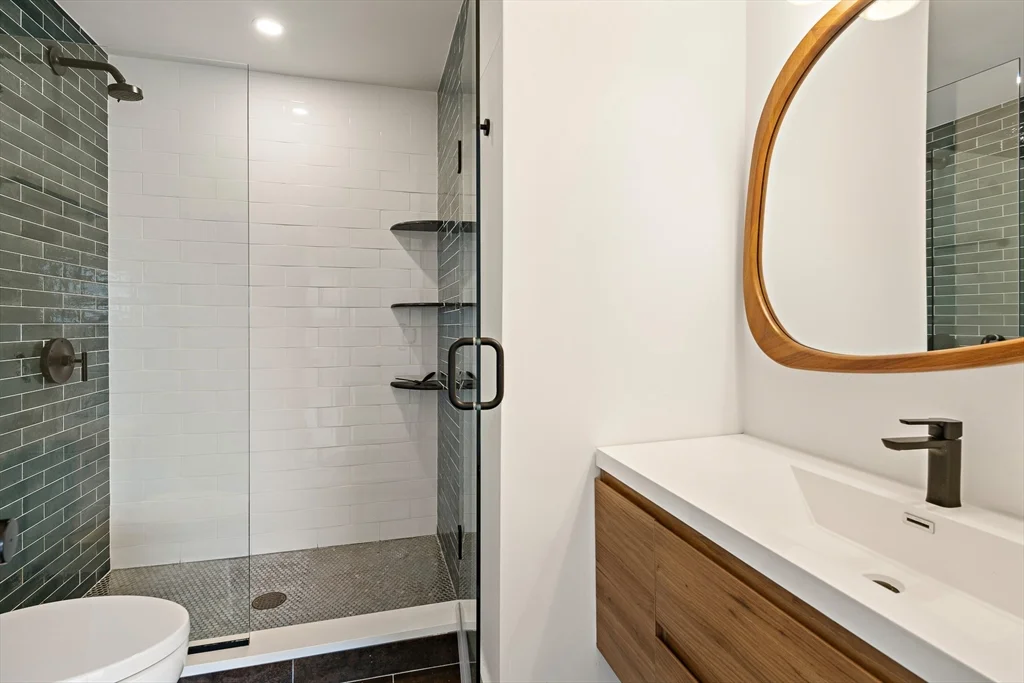 199 Coolidge Ave, Watertown