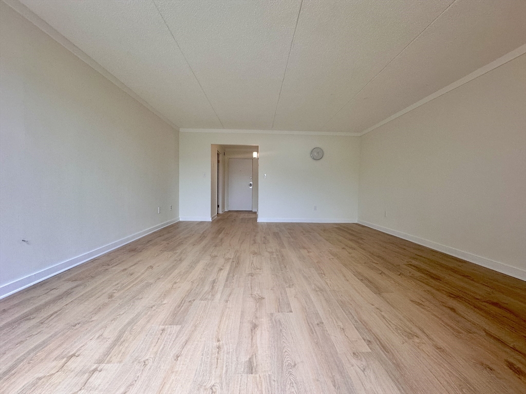 50 Broadlawn Park, Chestnut Hill