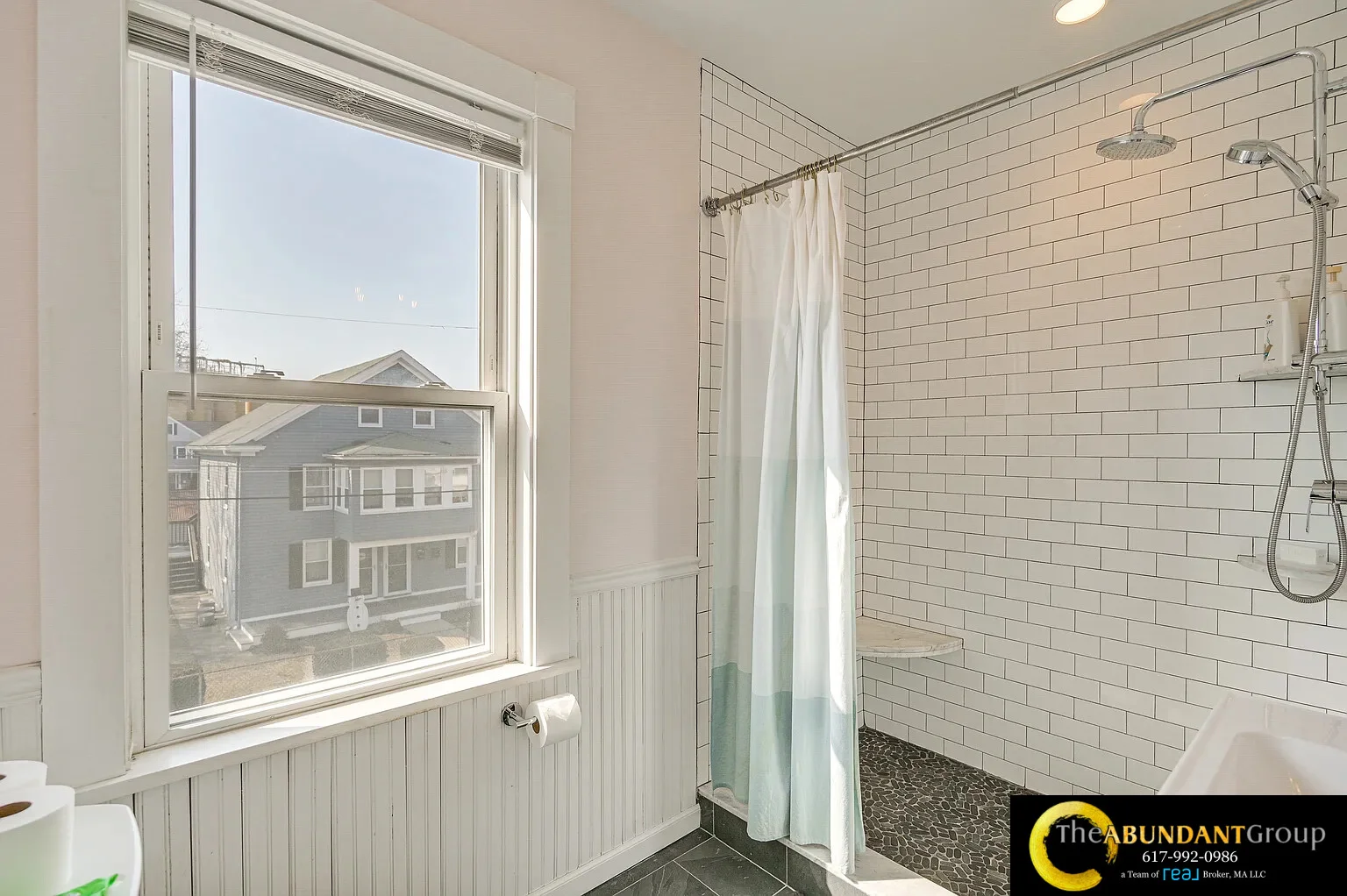 44 Cottage St, Watertown