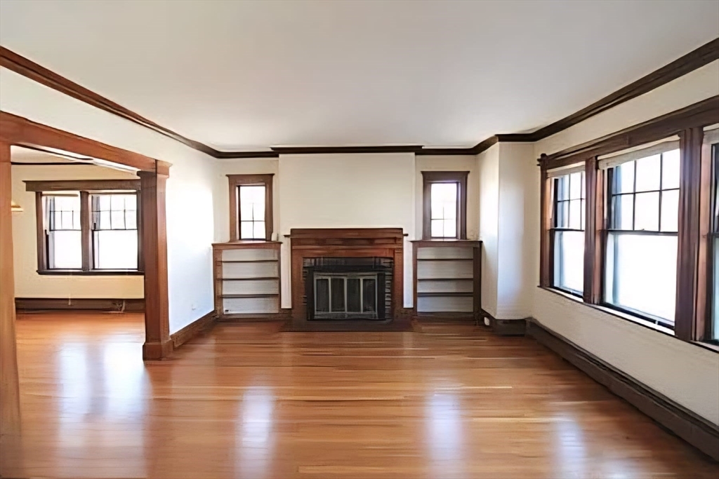 35 Commonwealth St, Watertown