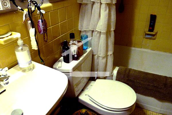 1748 Beacon St, Brookline