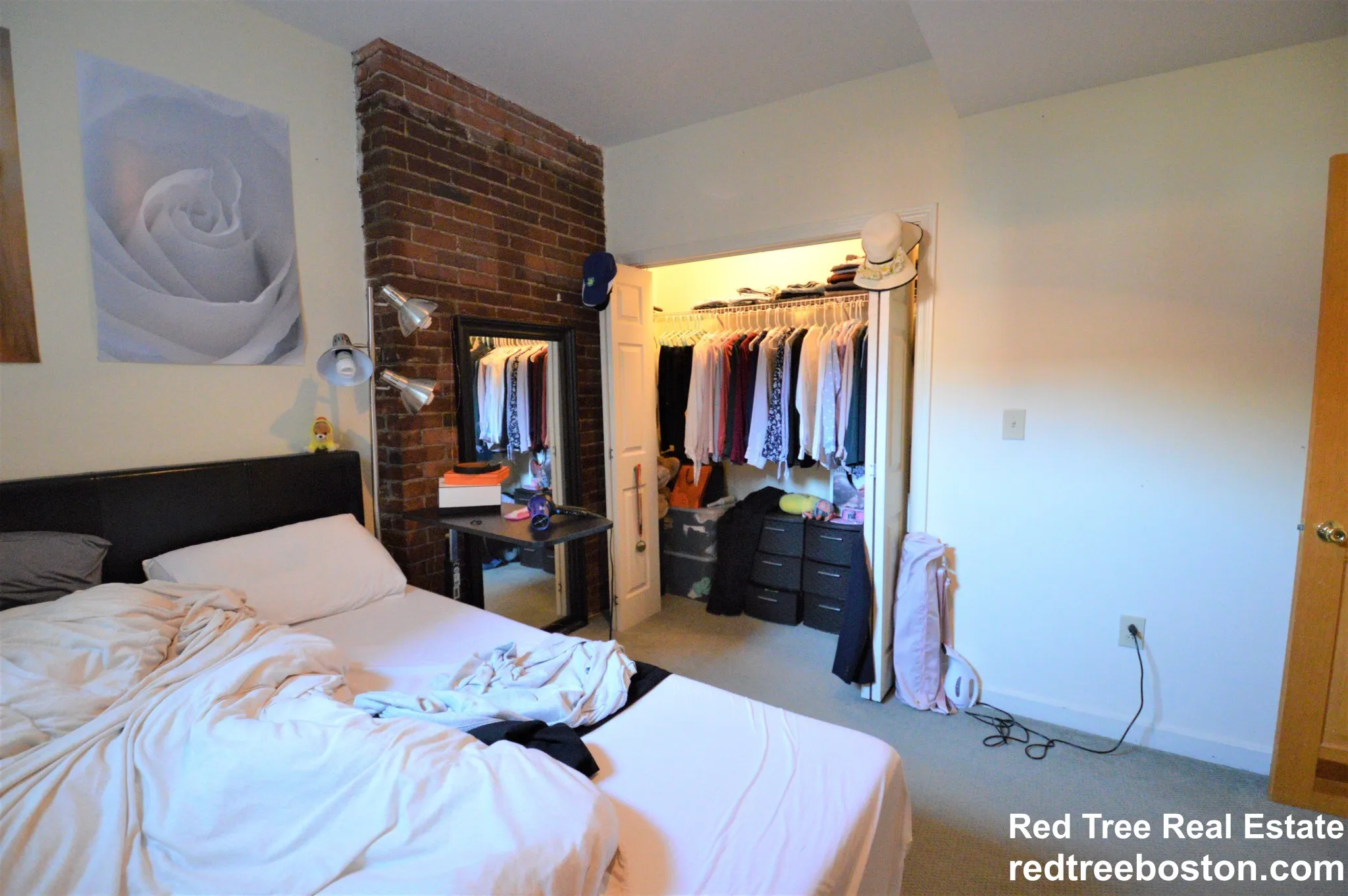 1406 Beacon St, Corey Hill