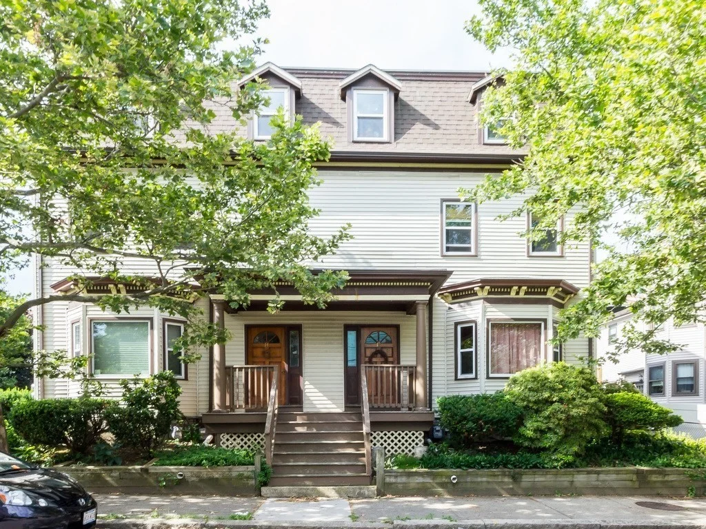 14 Arlington St, East Somerville