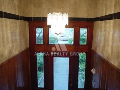 58 Queensberry St, Fenway