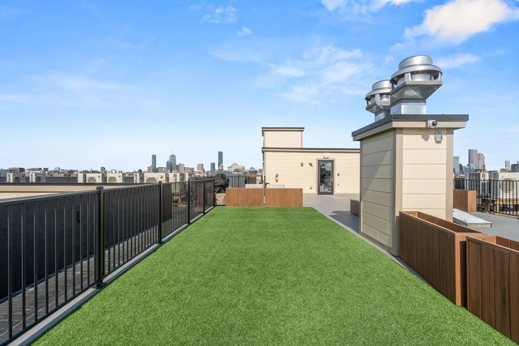 457 West Broadway, South Boston