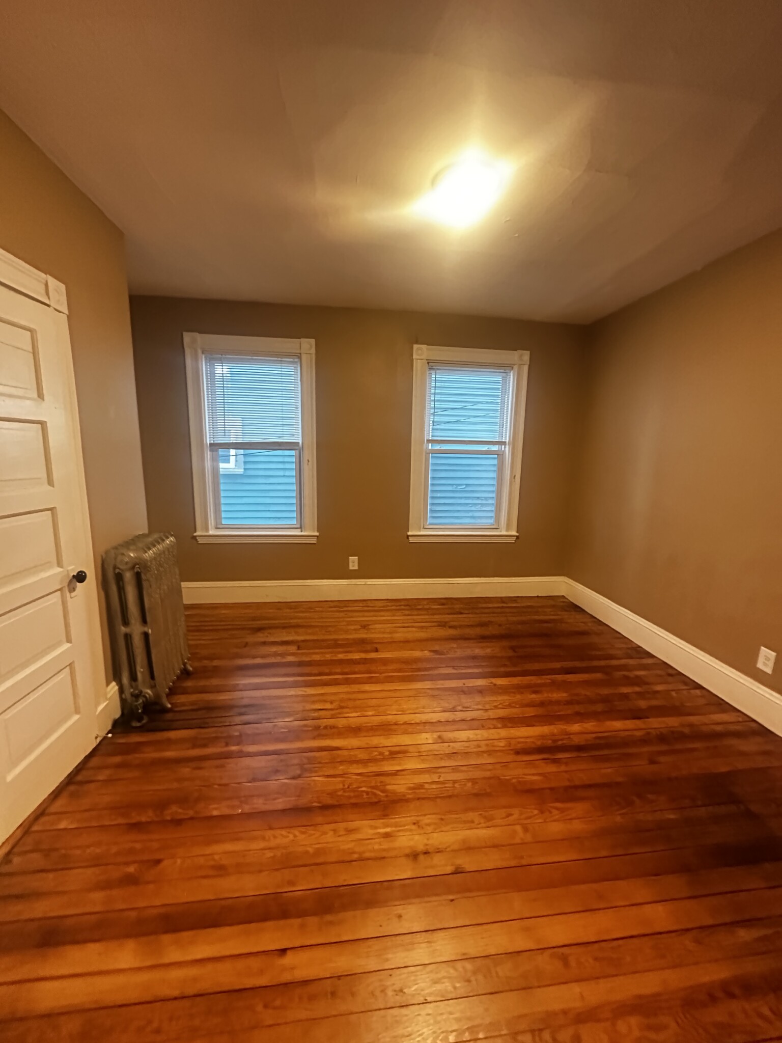 42 Calvin St, Ward Two