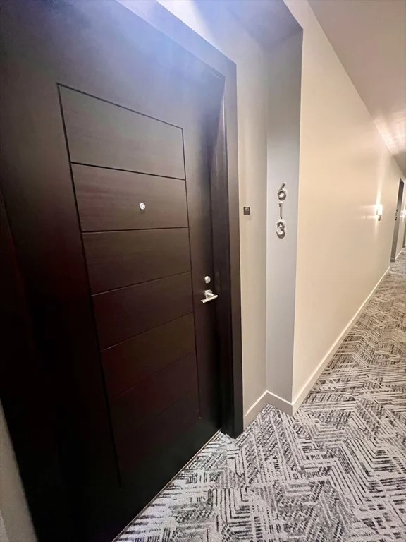 32 Traveler St, South End